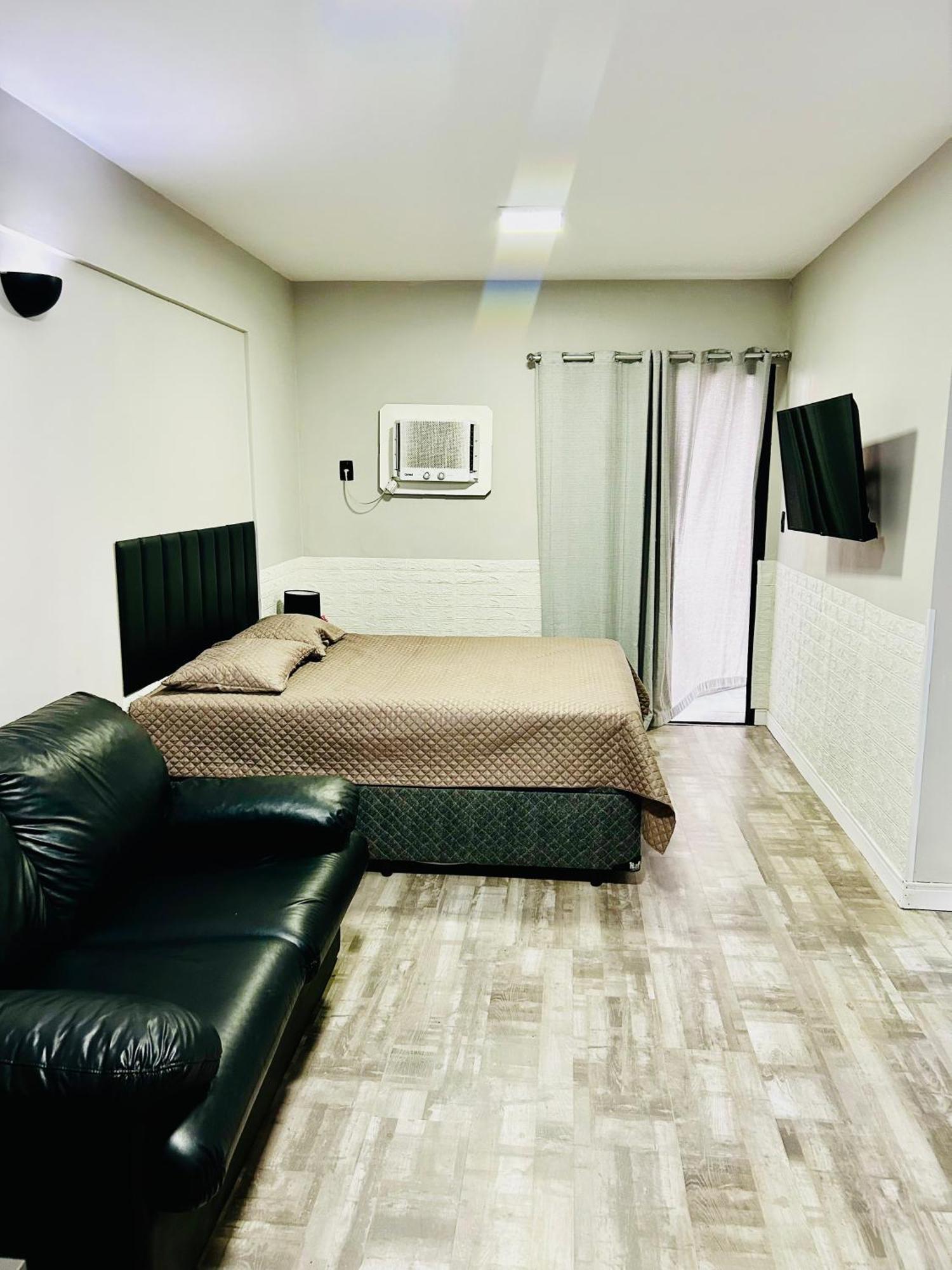 Flat -Hidromassagem Privativa E Piscina A 500 Mts Da Praia Sao Vicente  Exterior photo